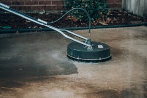 The Benefits of Professional Power Washing for Florida Homes and Businesses