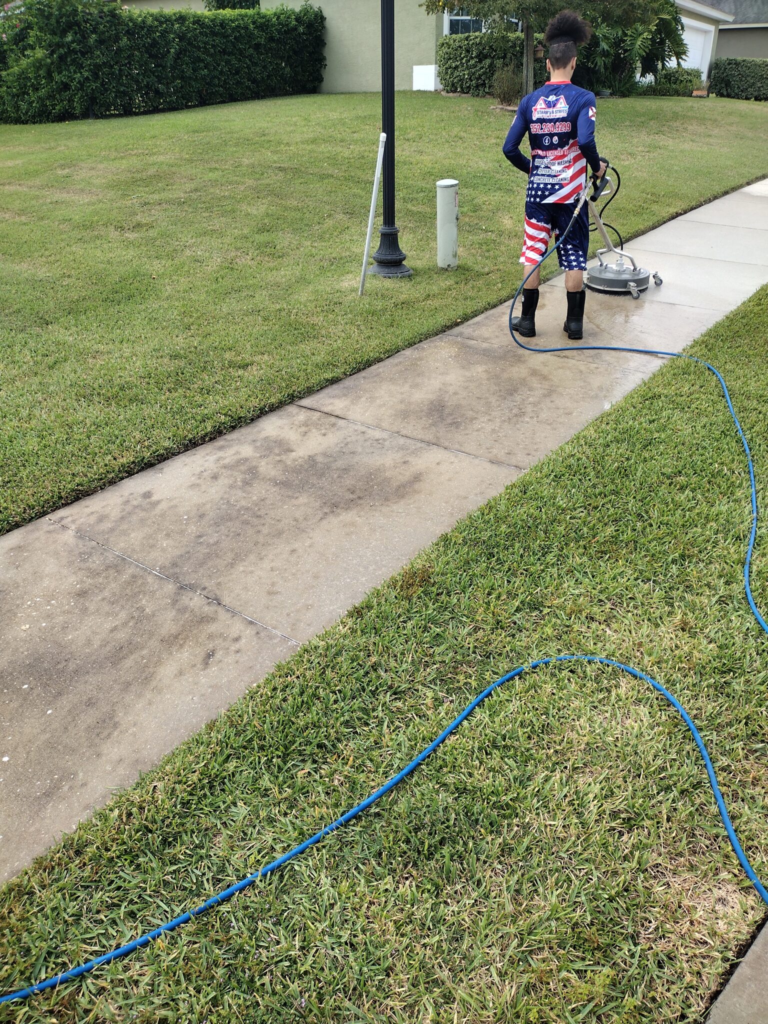 Sidewalk cleaning The Villages